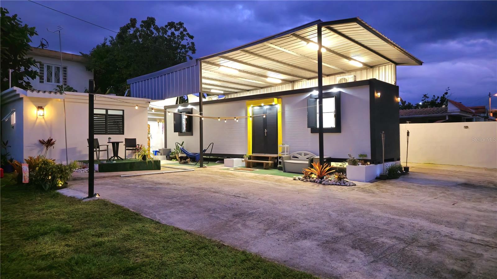 BO. PINAS SECTOR LA LOMA - Residential