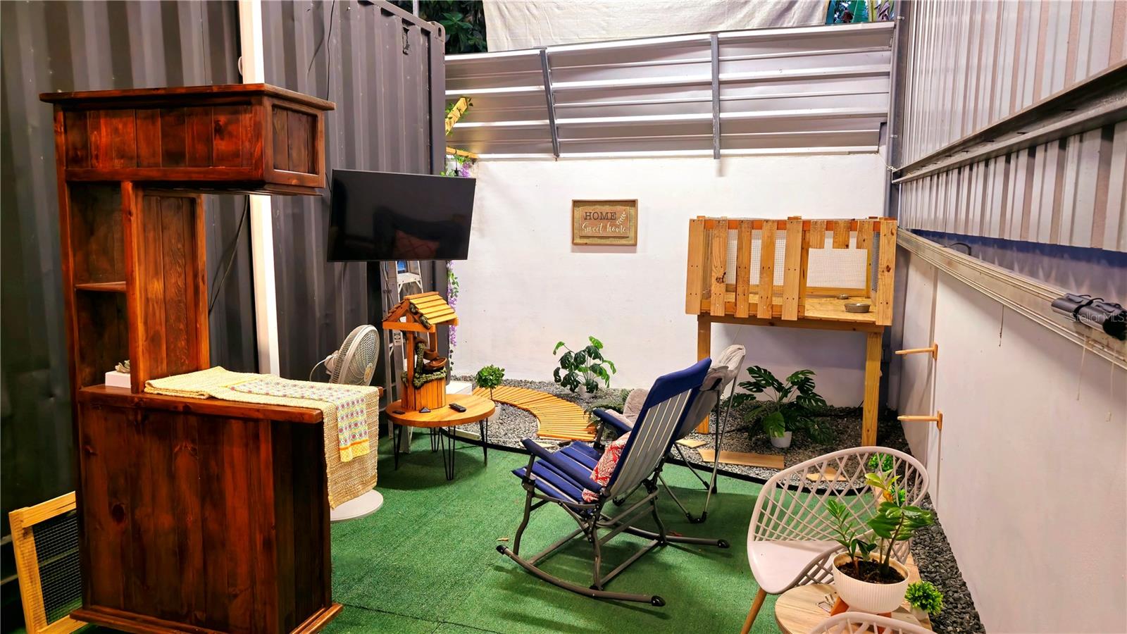 BO. PINAS SECTOR LA LOMA - Residential