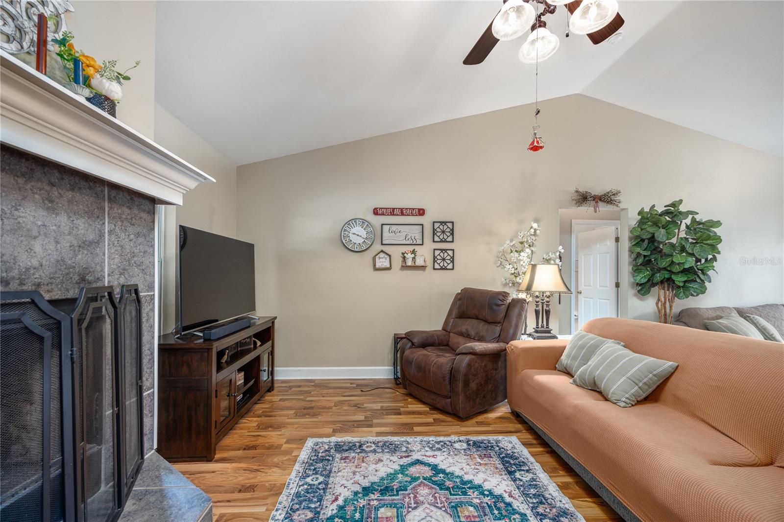 NEWBERRY OAKS PH 5 - Residential