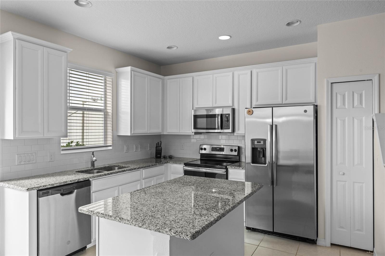2258 SEDGE GRASS WAY