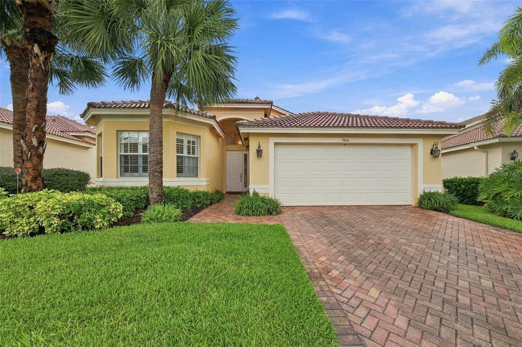 Photo of 5014 Sandy Brook Circle, Wimauma, FL 33598 (MLS # TB8556234)