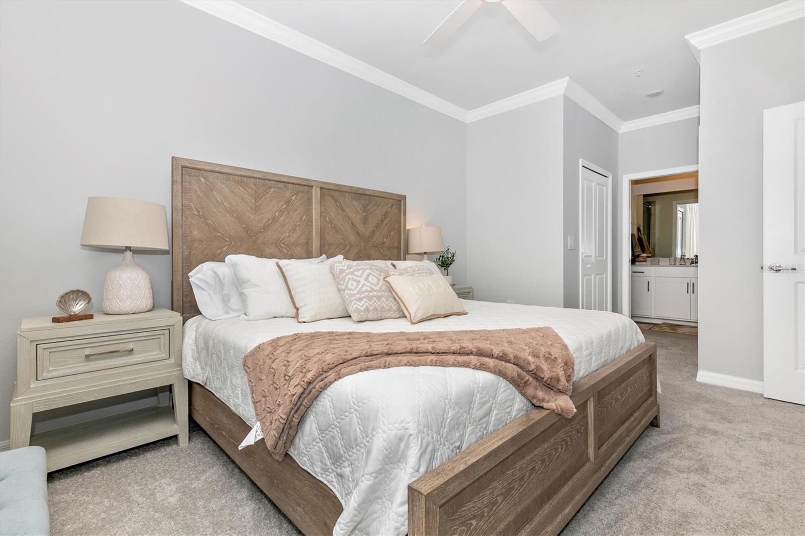 WELLEN PARK GOLF & COUNTRY CLUB - Residential Lease