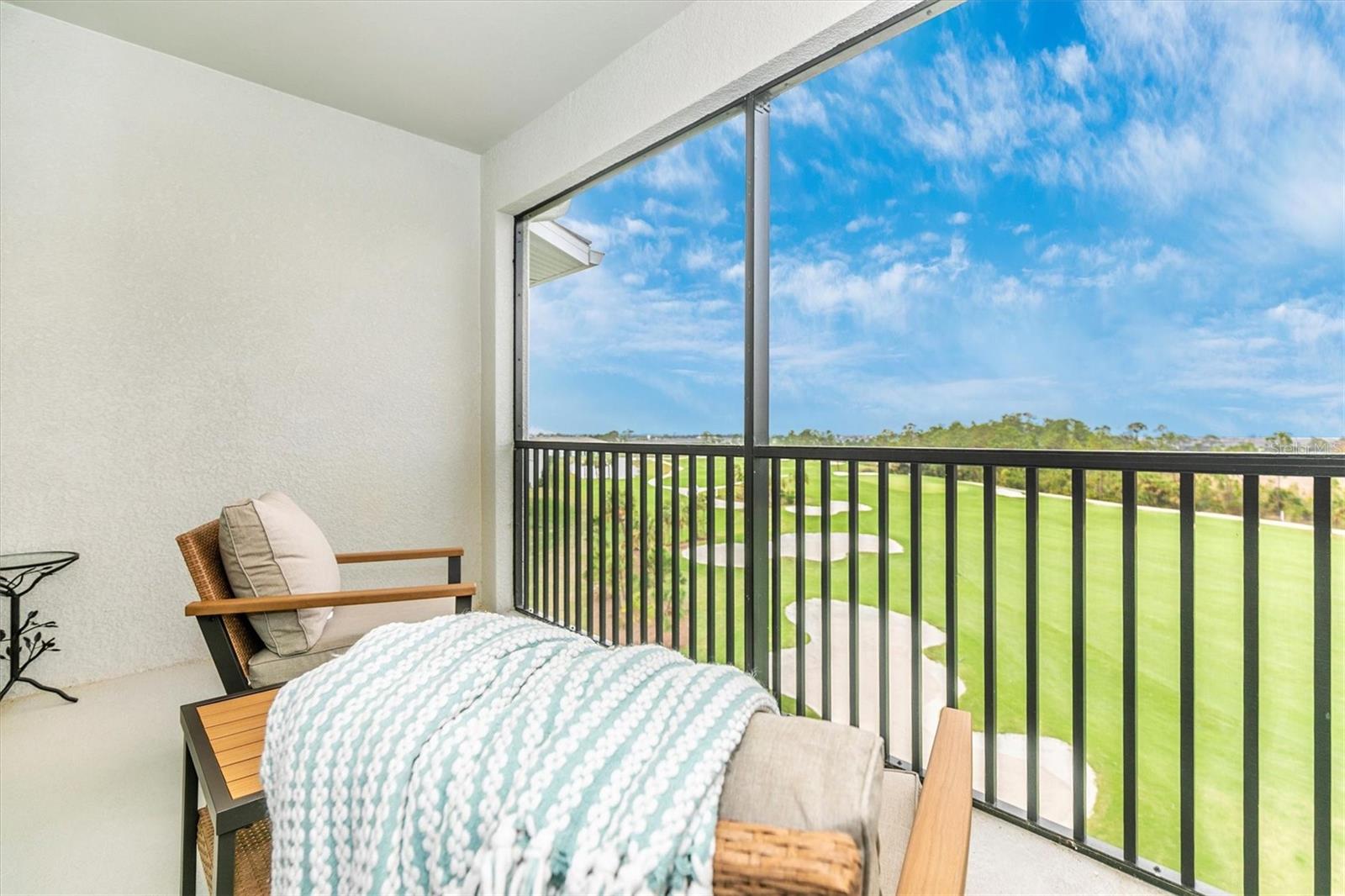 WELLEN PARK GOLF & COUNTRY CLUB - Residential Lease
