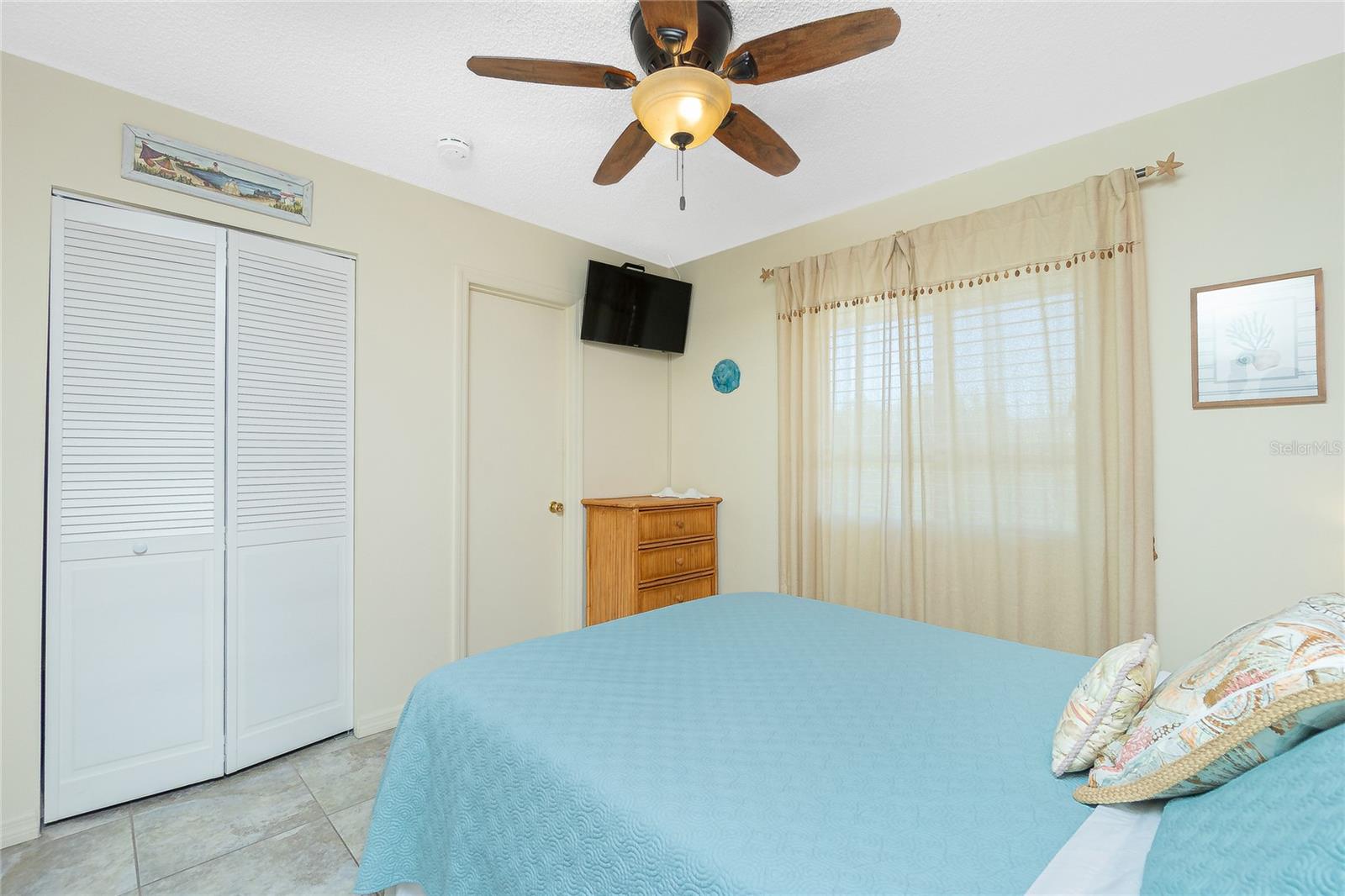 SUNBURST PH 03 - Residential