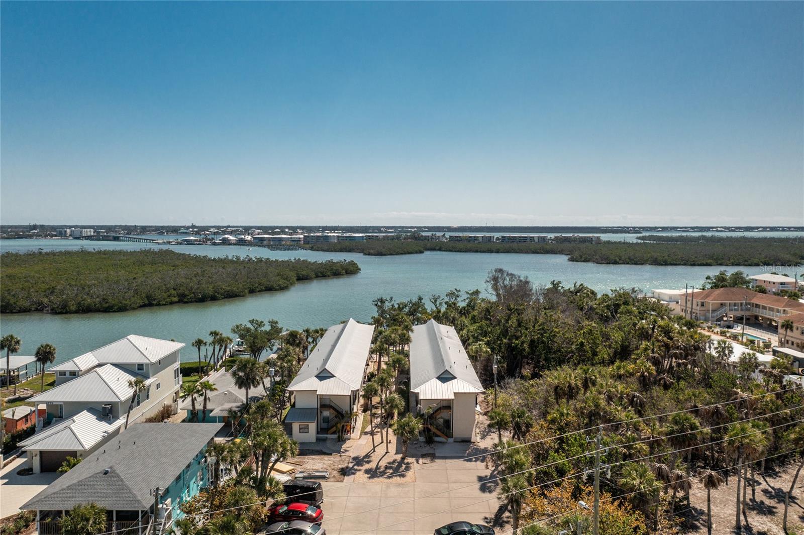 SUNBURST PH 03 - Residential