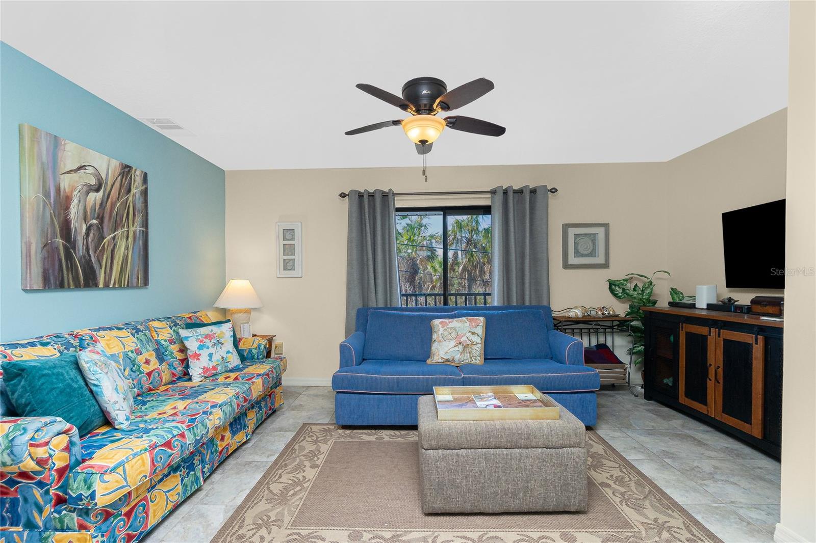 SUNBURST PH 03 - Residential