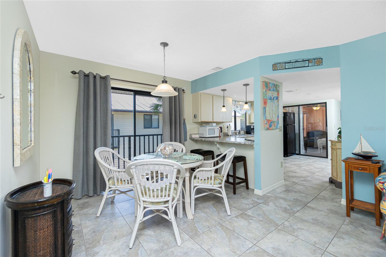 SUNBURST PH 03 - Residential