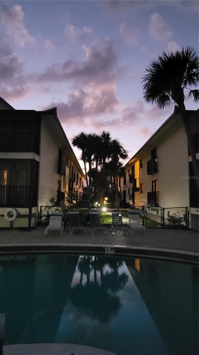 SUNBURST PH 03 - Residential