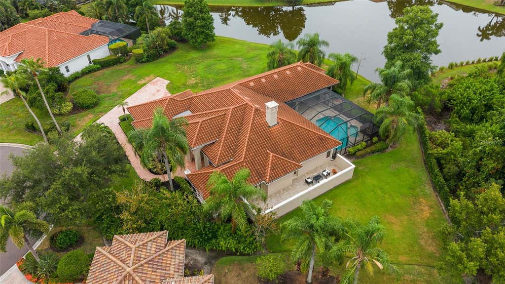 Photo of 7808 Derby Ct, Lakewood Ranch, FL 34202 (MLS # A4700428)