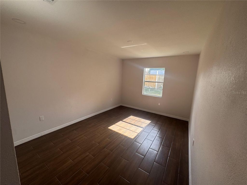 Photo of 701 S Oakwood Avenue, Brandon, FL 33511 (MLS # TB8458759)