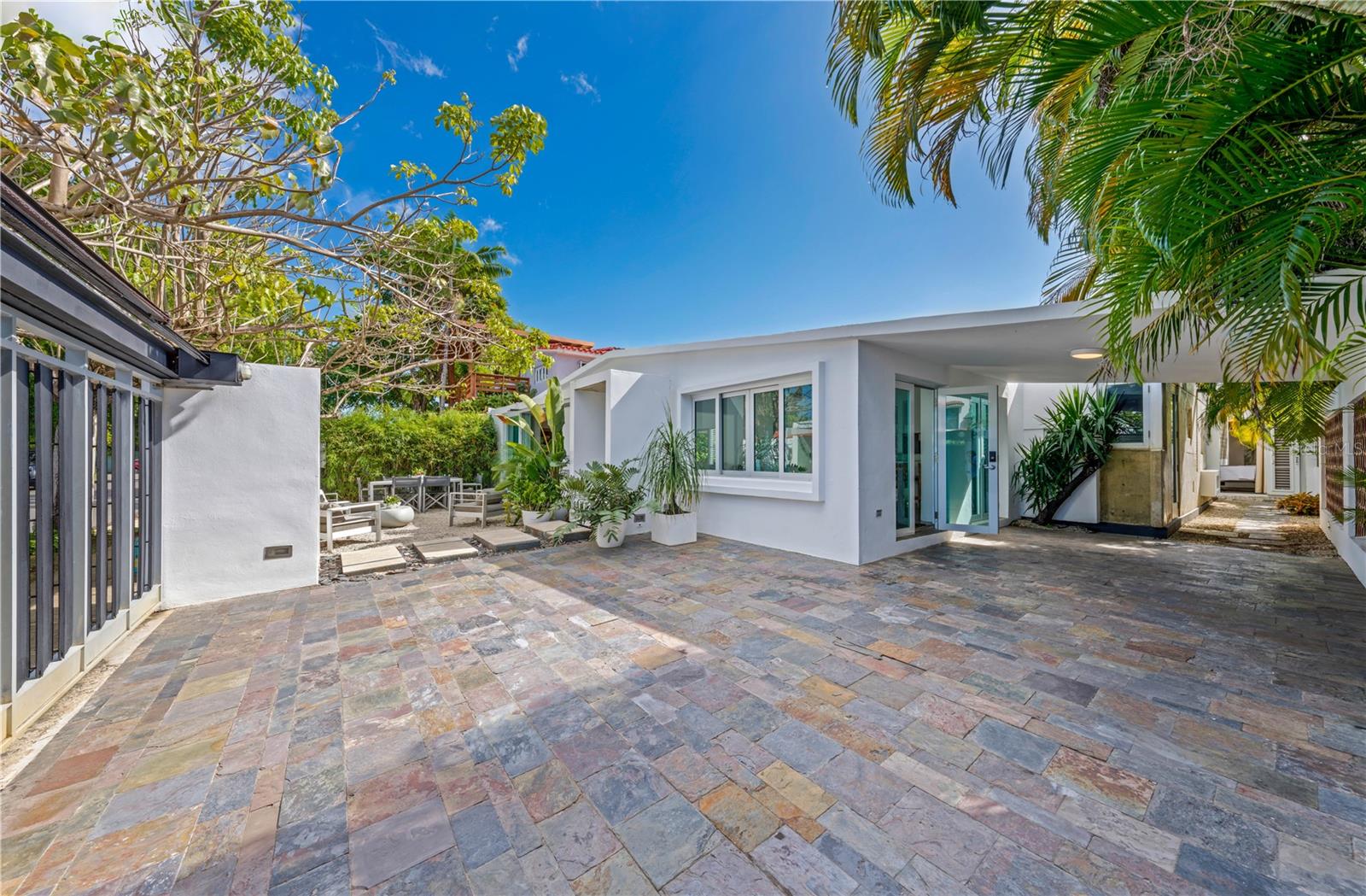 CONDADO - Residential