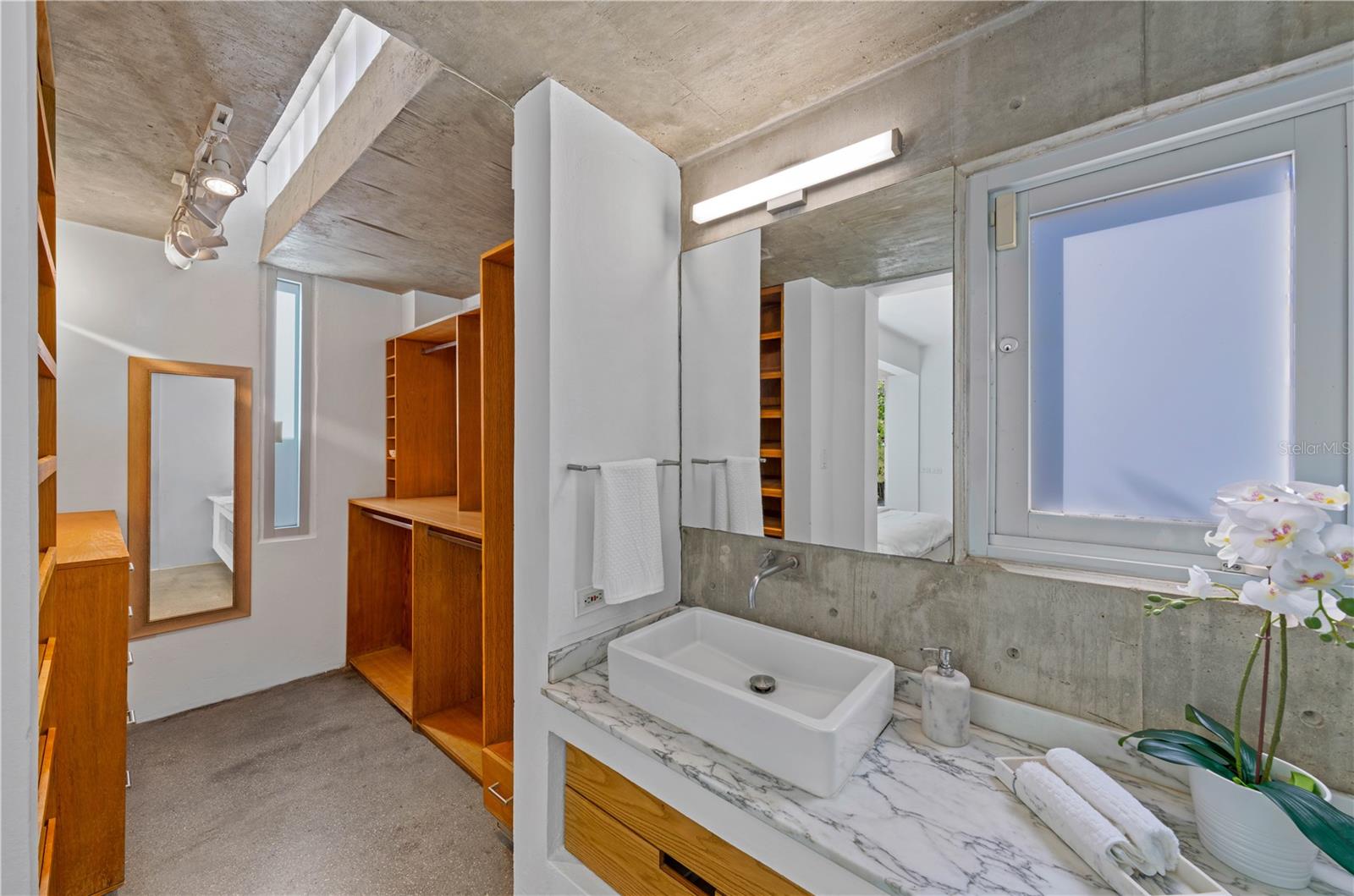 CONDADO - Residential