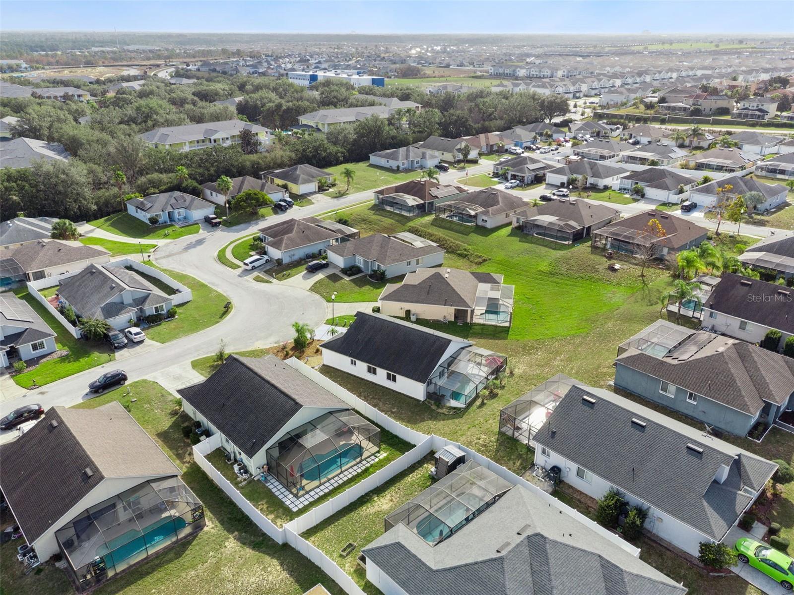 HILLCREST HOMES LAKE DAVENPORT PH 02 - Residential