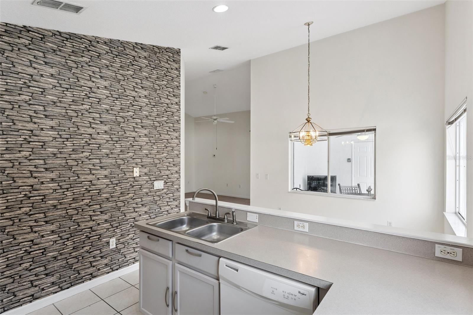 HILLCREST HOMES LAKE DAVENPORT PH 02 - Residential