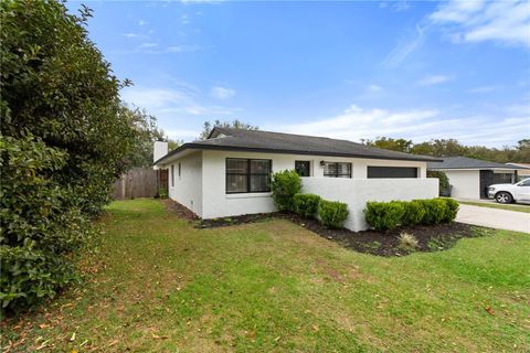 A home in LAKELAND