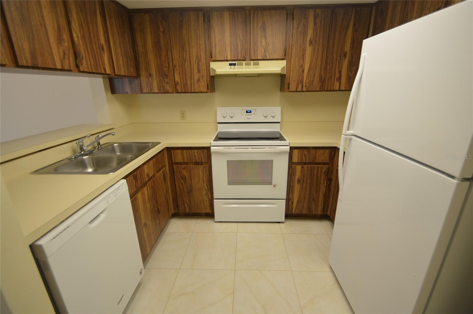 BAYWOOD MEADOWS PH 01 - Residential