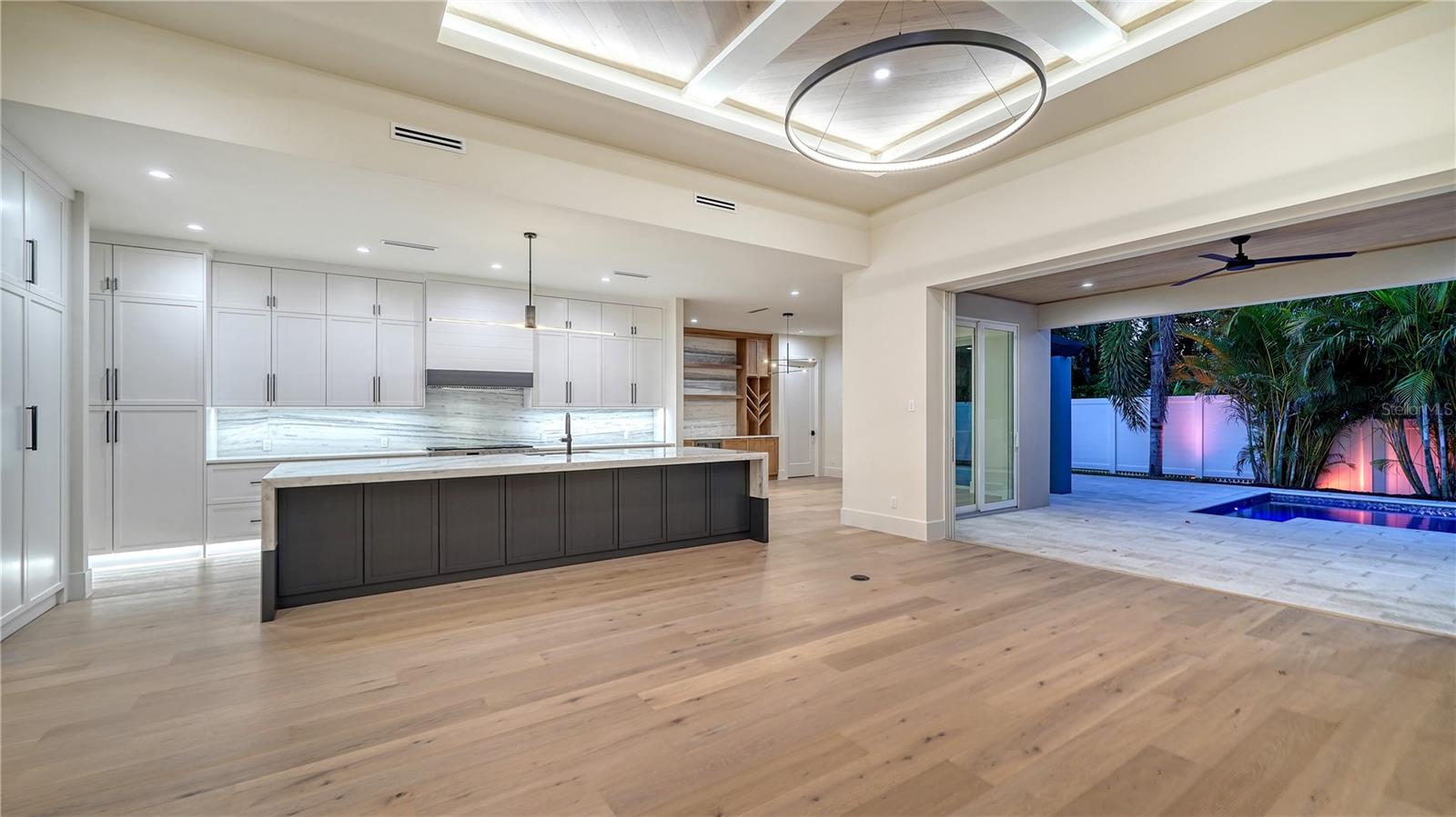 DESOTA PARK - Residential