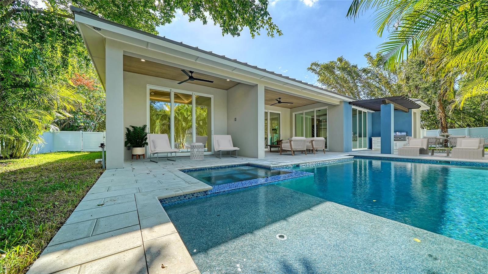 DESOTA PARK - Residential