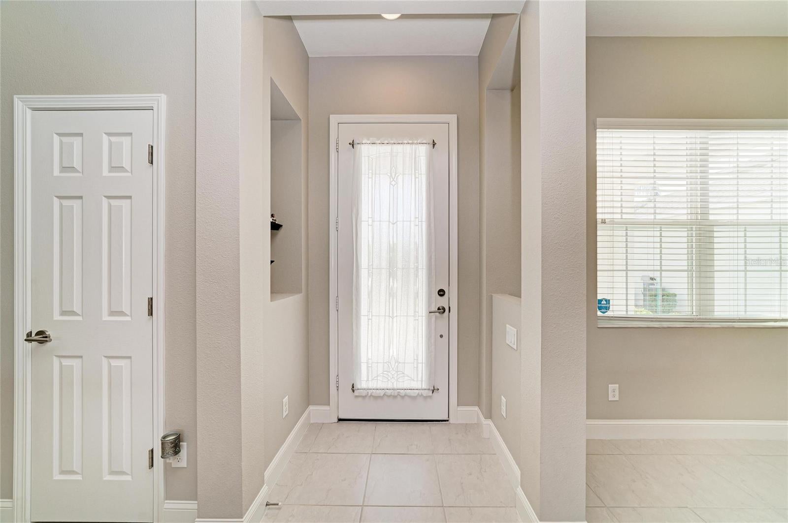 3835 CREEKSIDE PARK DRIVE