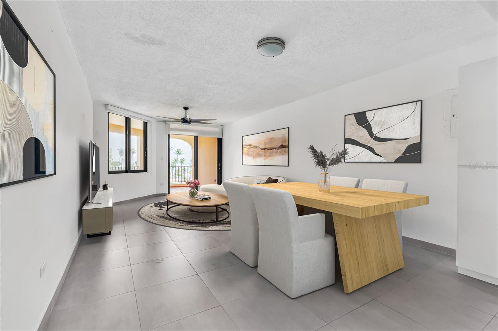 CRESCENT BEACH - Residential