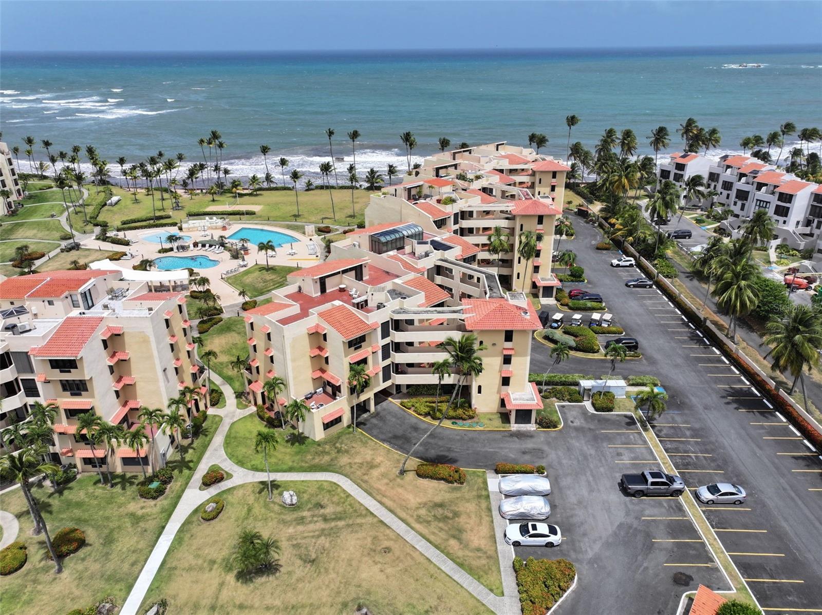 CRESCENT BEACH - Residential