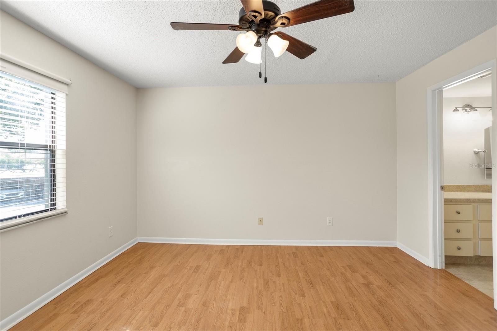 FARRELL PARK CONDO III - Residential