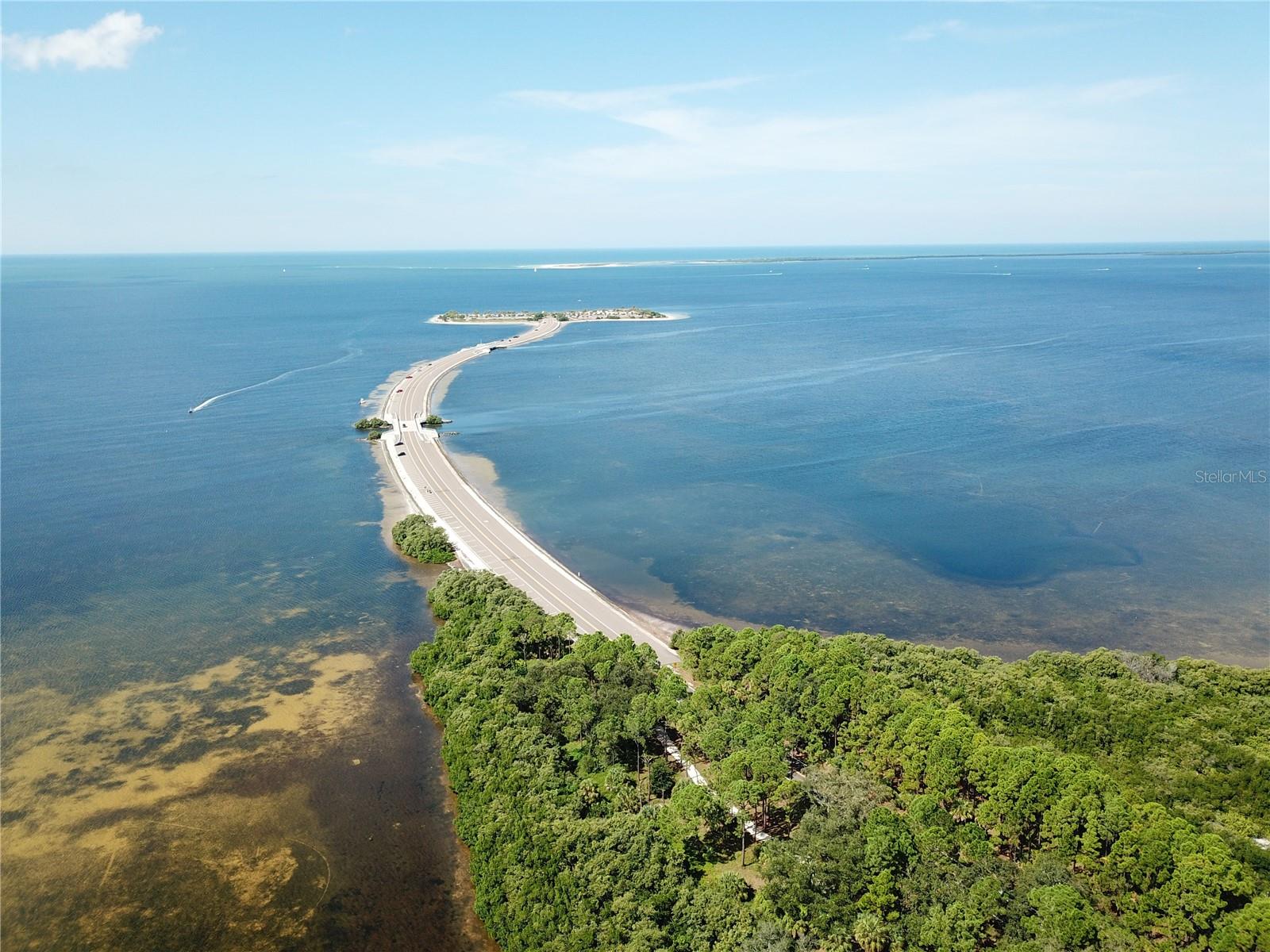 FARRELL PARK CONDO III - Residential