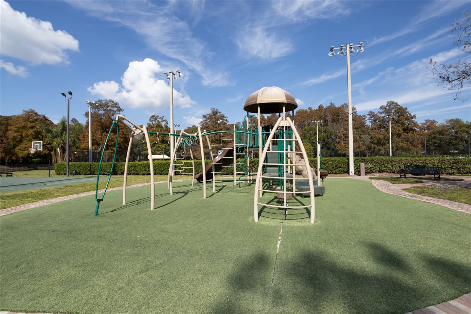 FARRELL PARK CONDO III - Residential