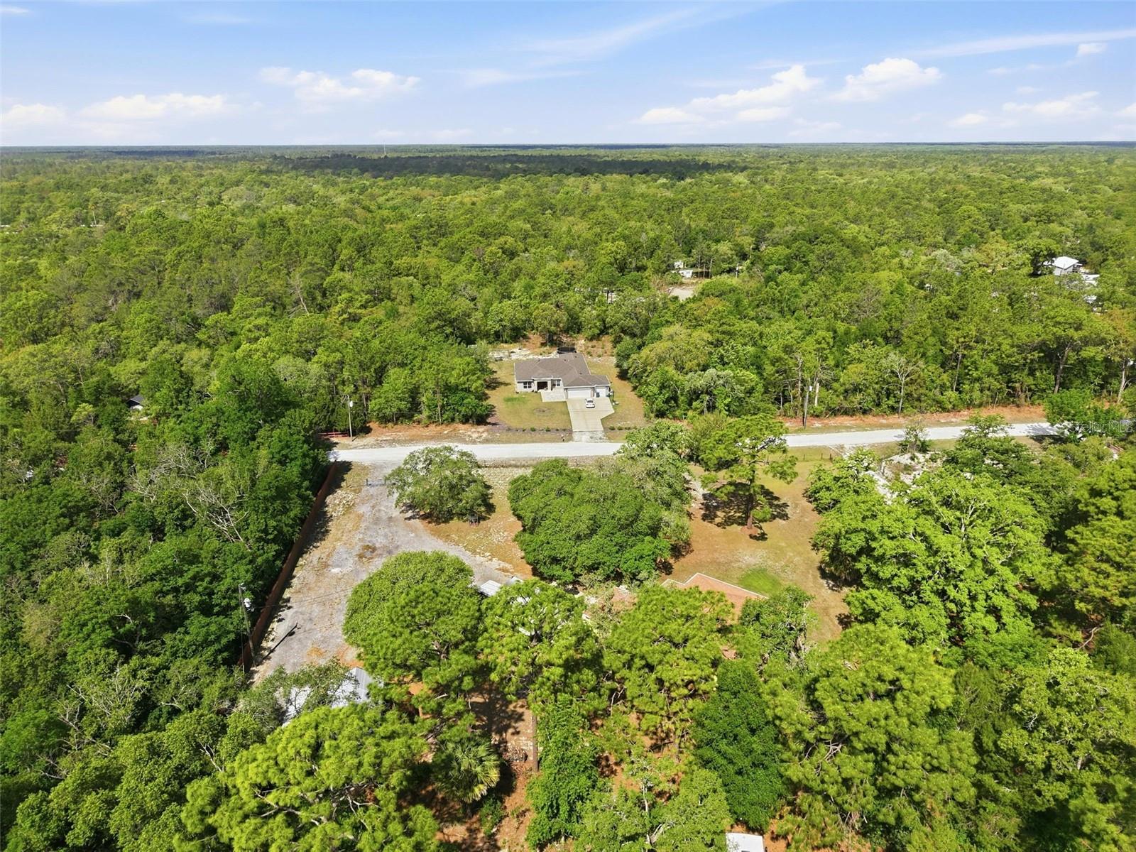 LEISURE RETREATS - Residential