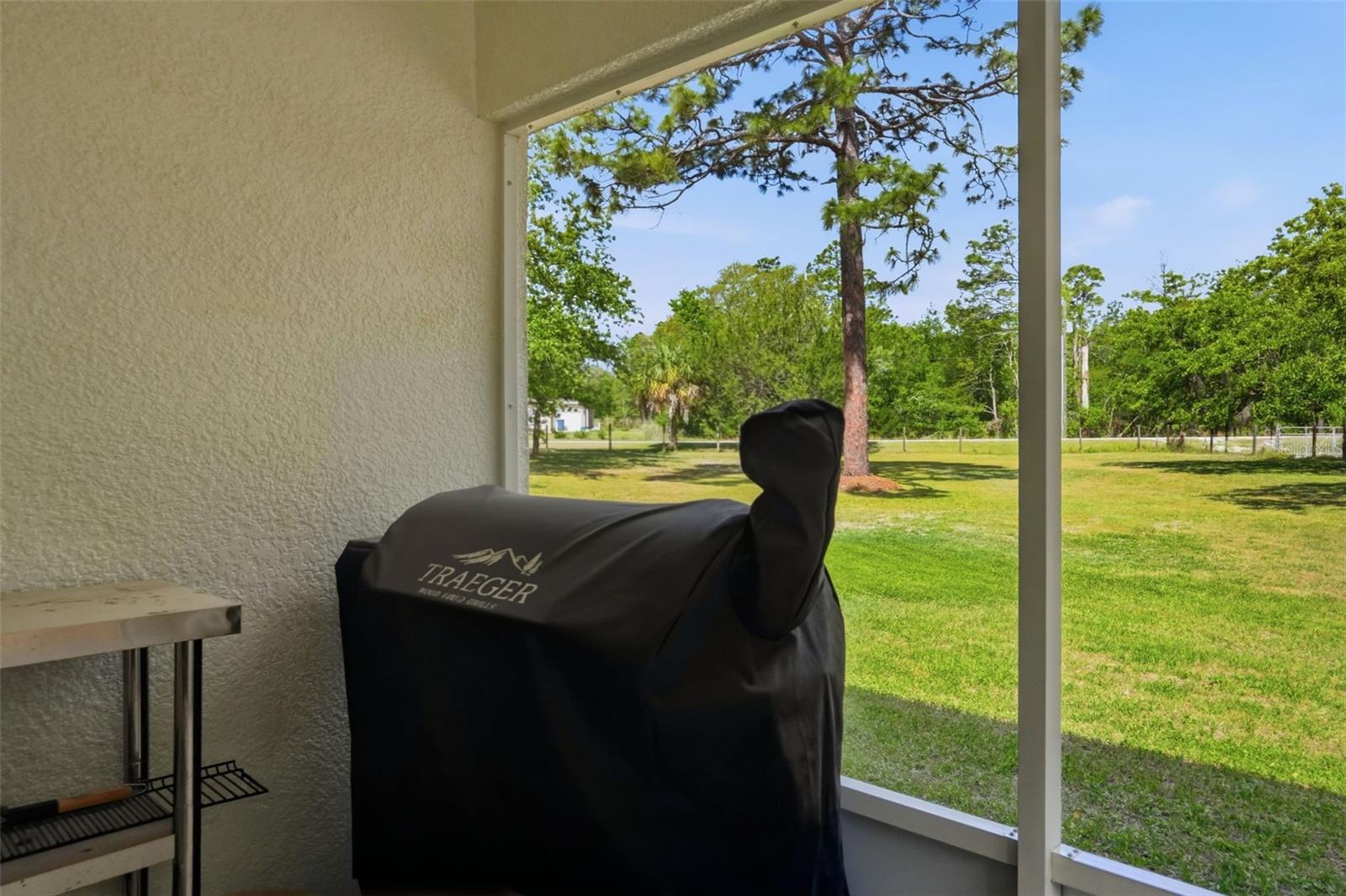 LEISURE RETREATS - Residential