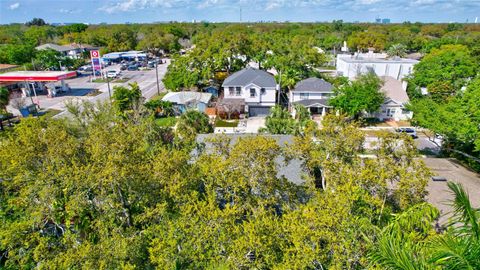 A home in TAMPA