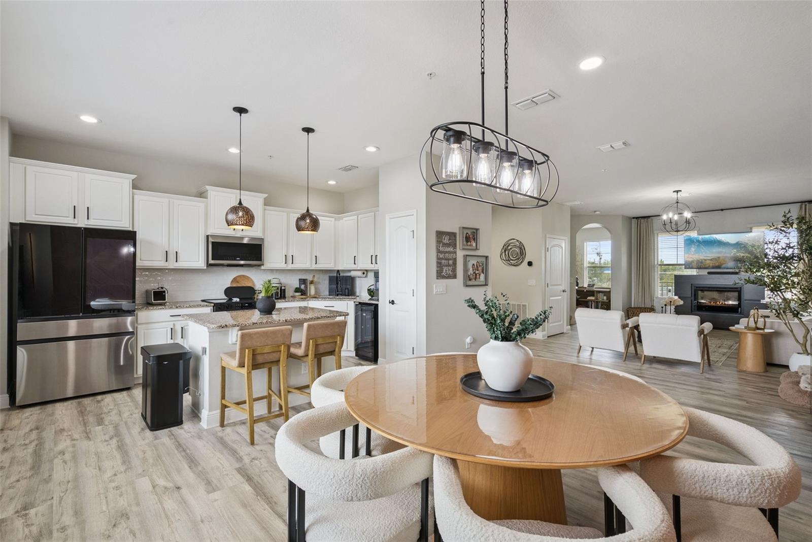 OVERLOOK AT EAST PARK - Residential