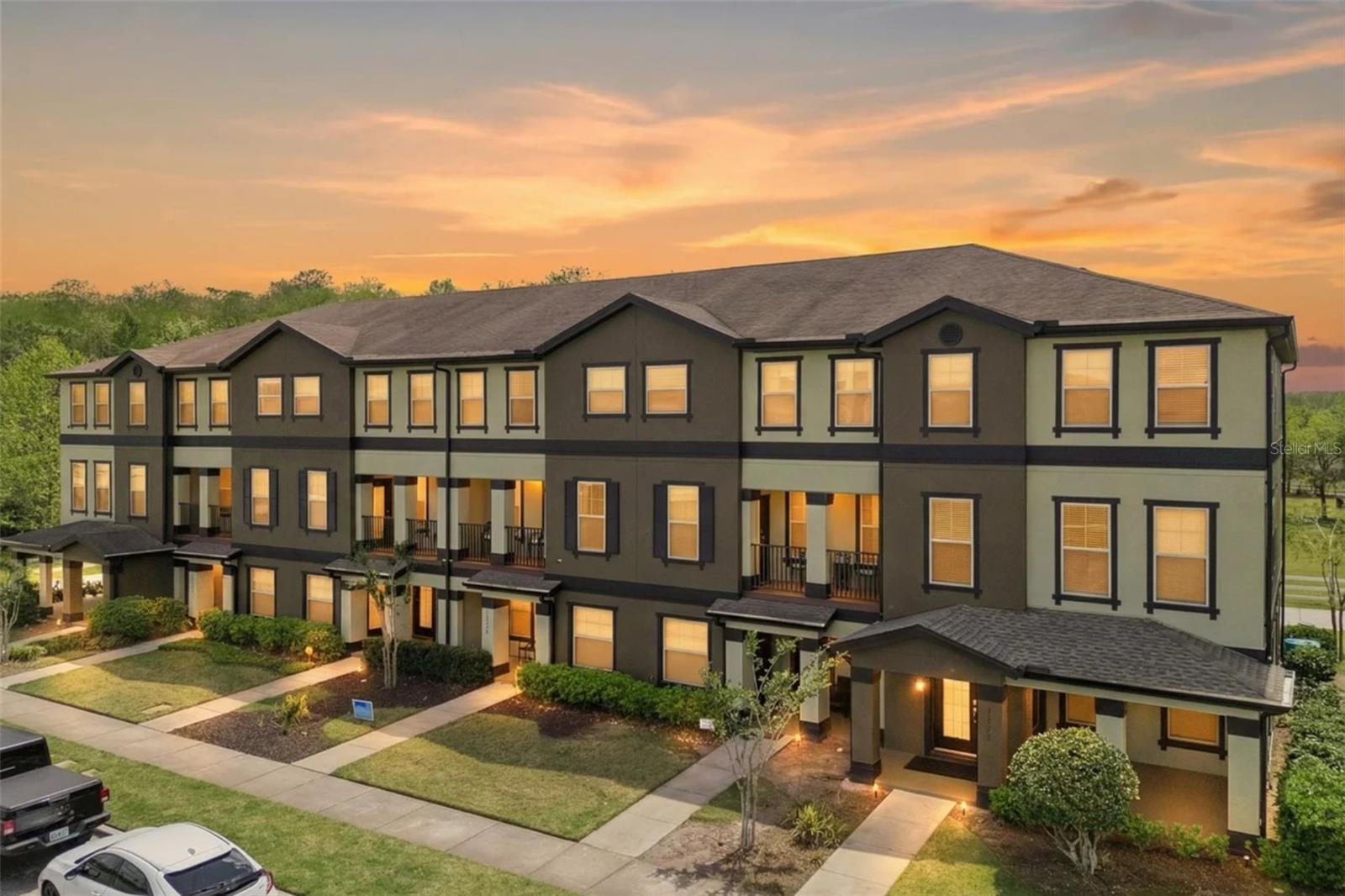 OVERLOOK AT EAST PARK - Residential