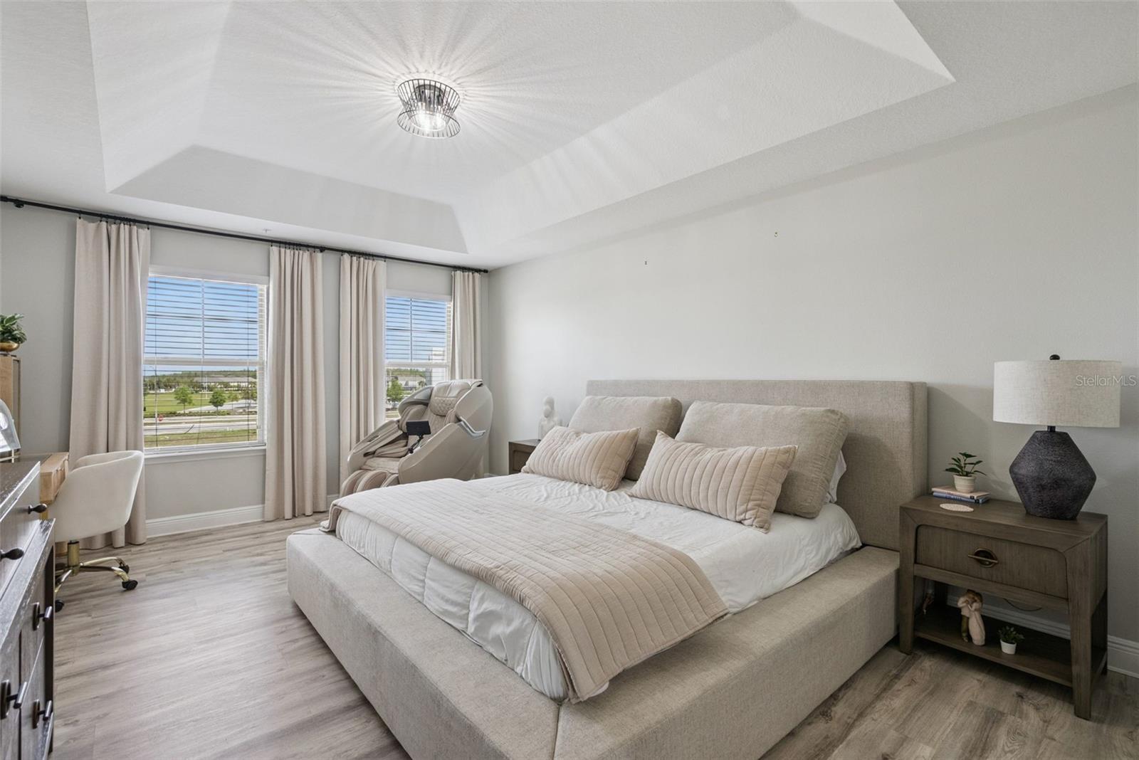 OVERLOOK AT EAST PARK - Residential