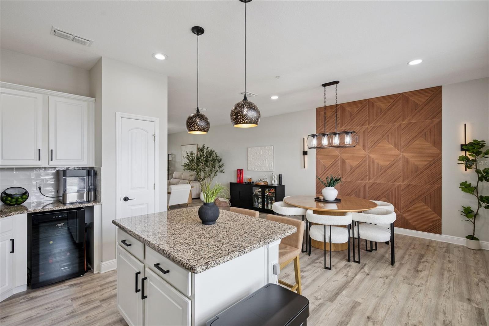 OVERLOOK AT EAST PARK - Residential