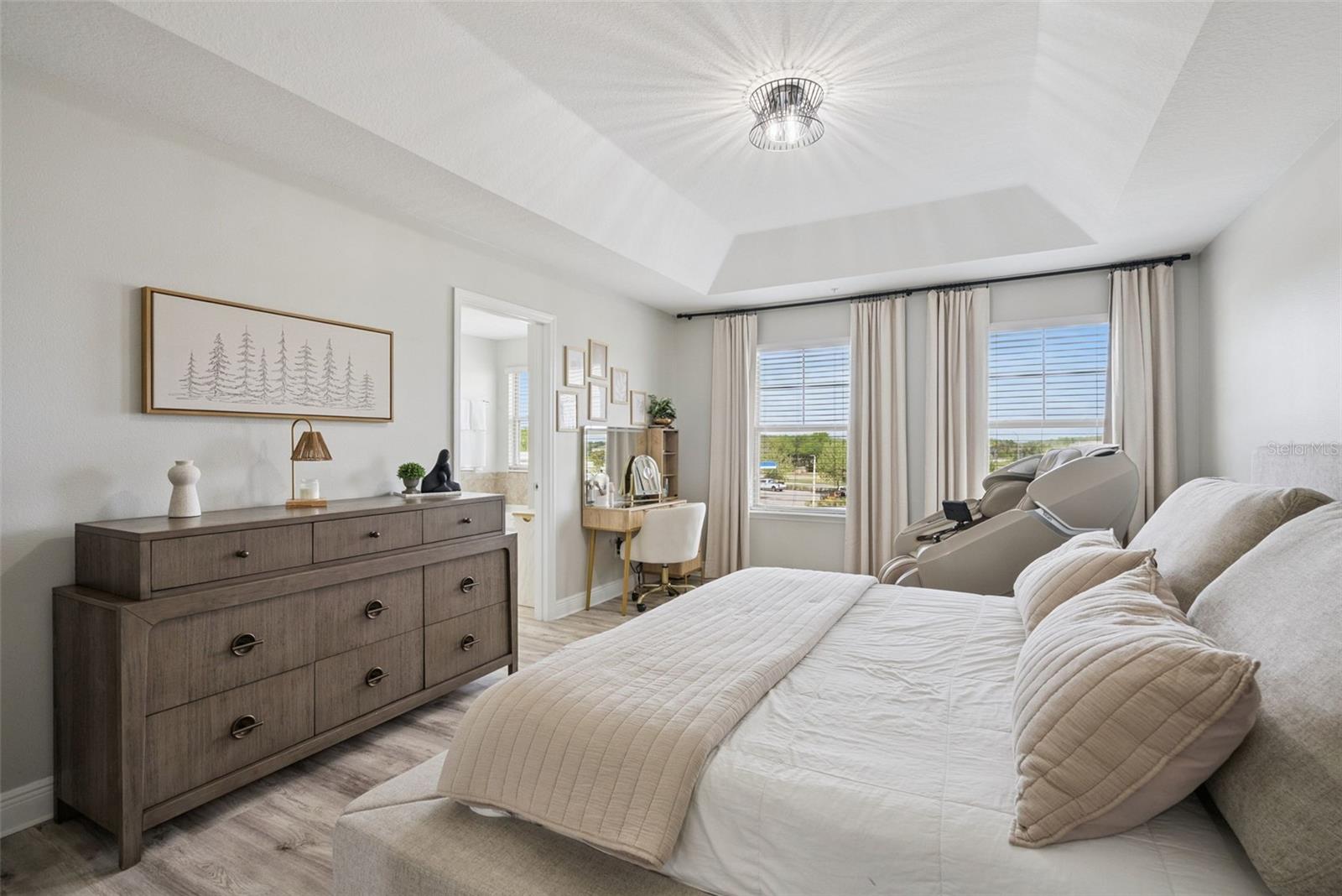 OVERLOOK AT EAST PARK - Residential