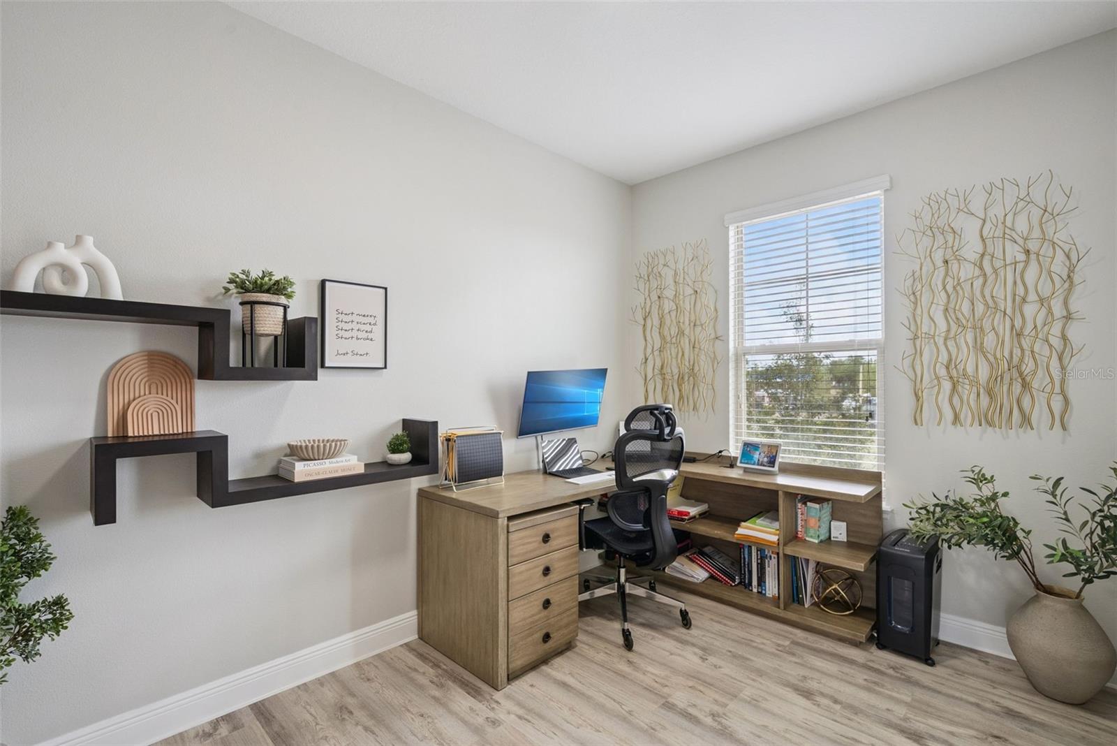 OVERLOOK AT EAST PARK - Residential