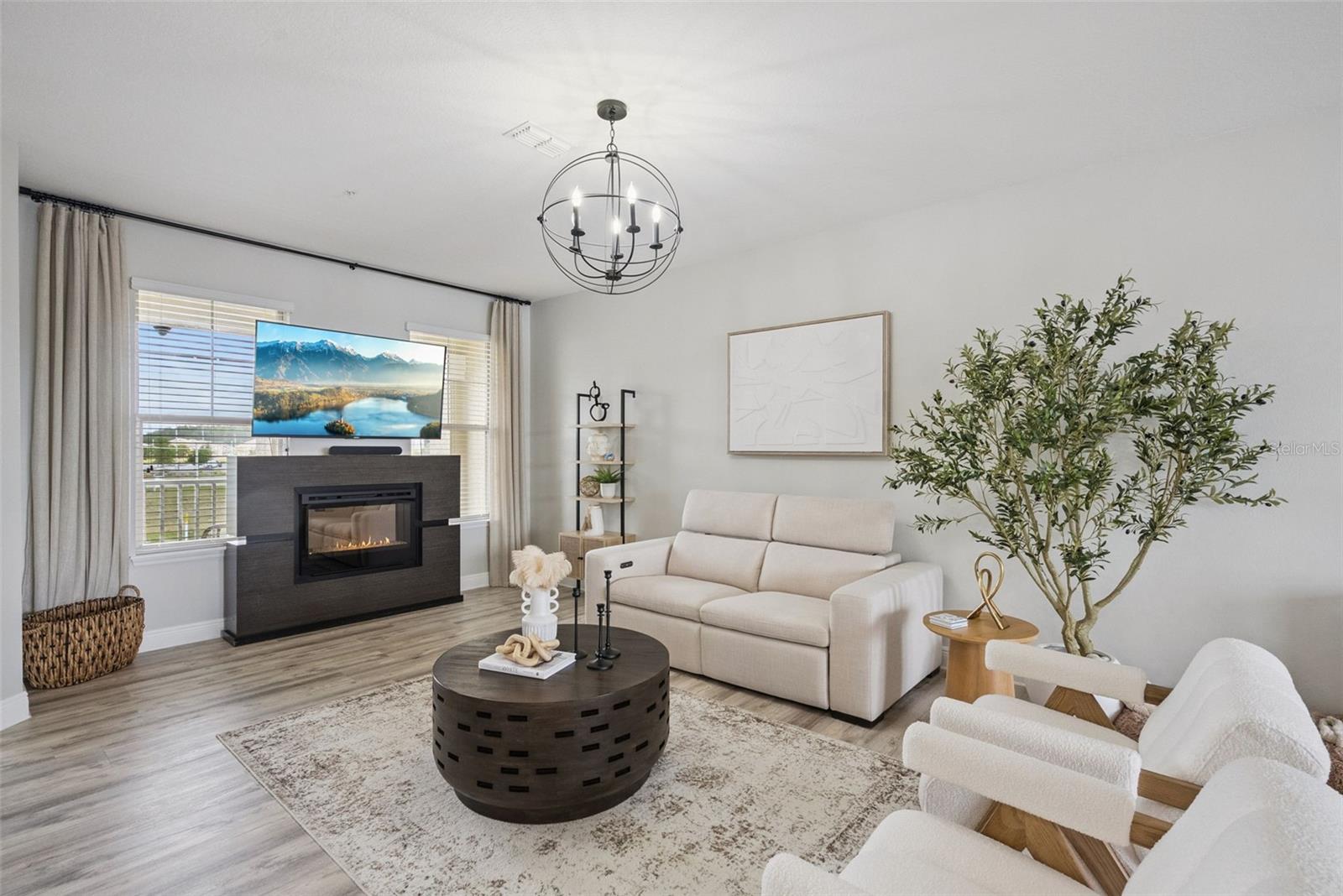 OVERLOOK AT EAST PARK - Residential