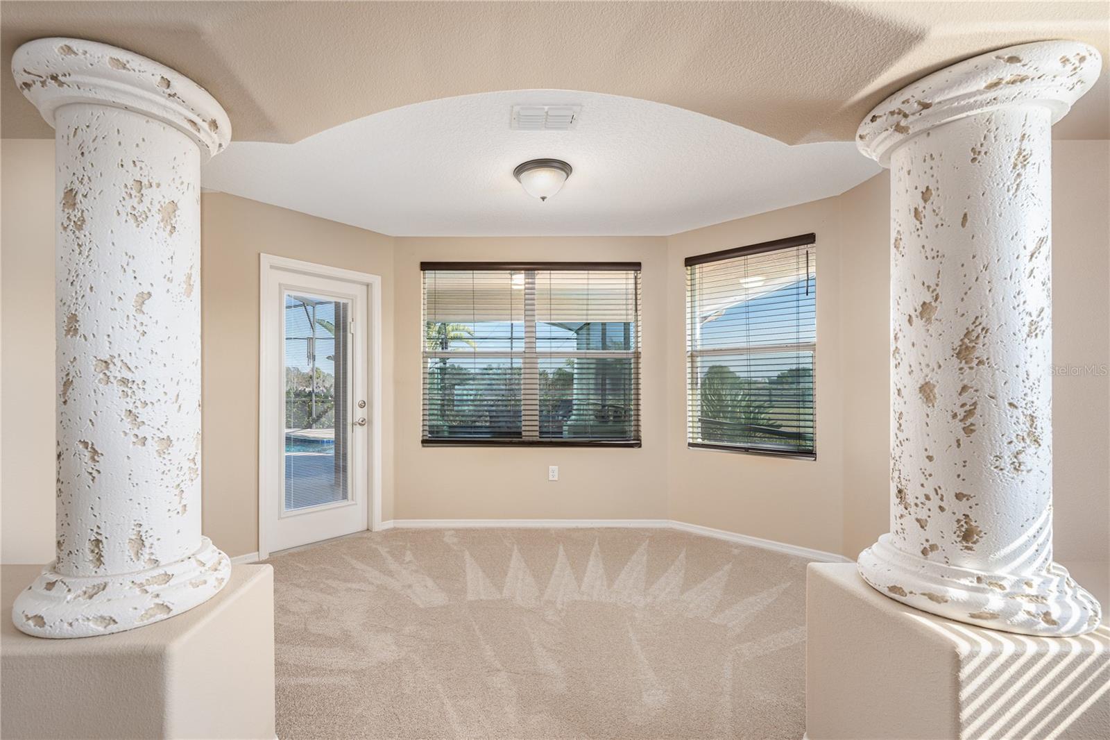 MUSSELWHITE FARMS SUB - Residential