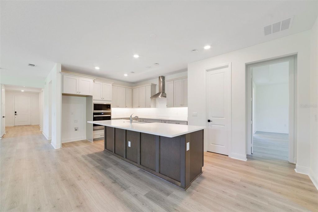 Photo of 5260 Sparrow Tree Point, Sanford, FL 32773 (MLS # O6403093)