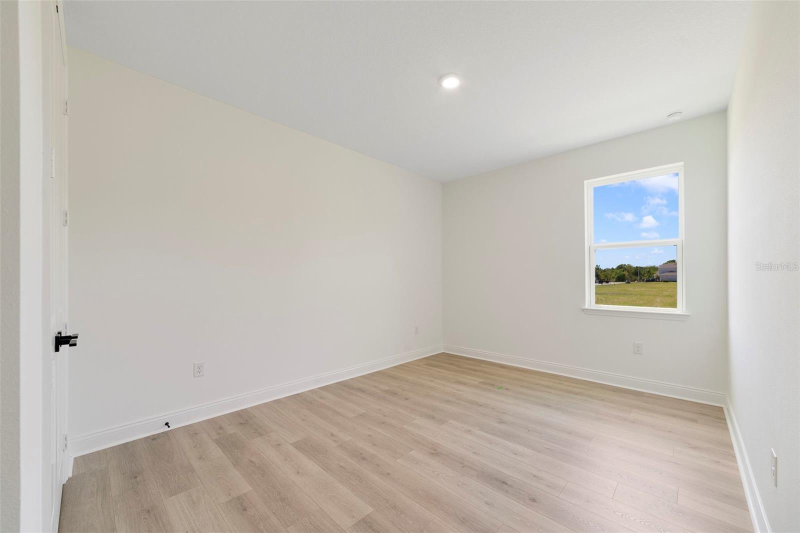 ESTATES AT LAKE JESUP NORTH - Residential