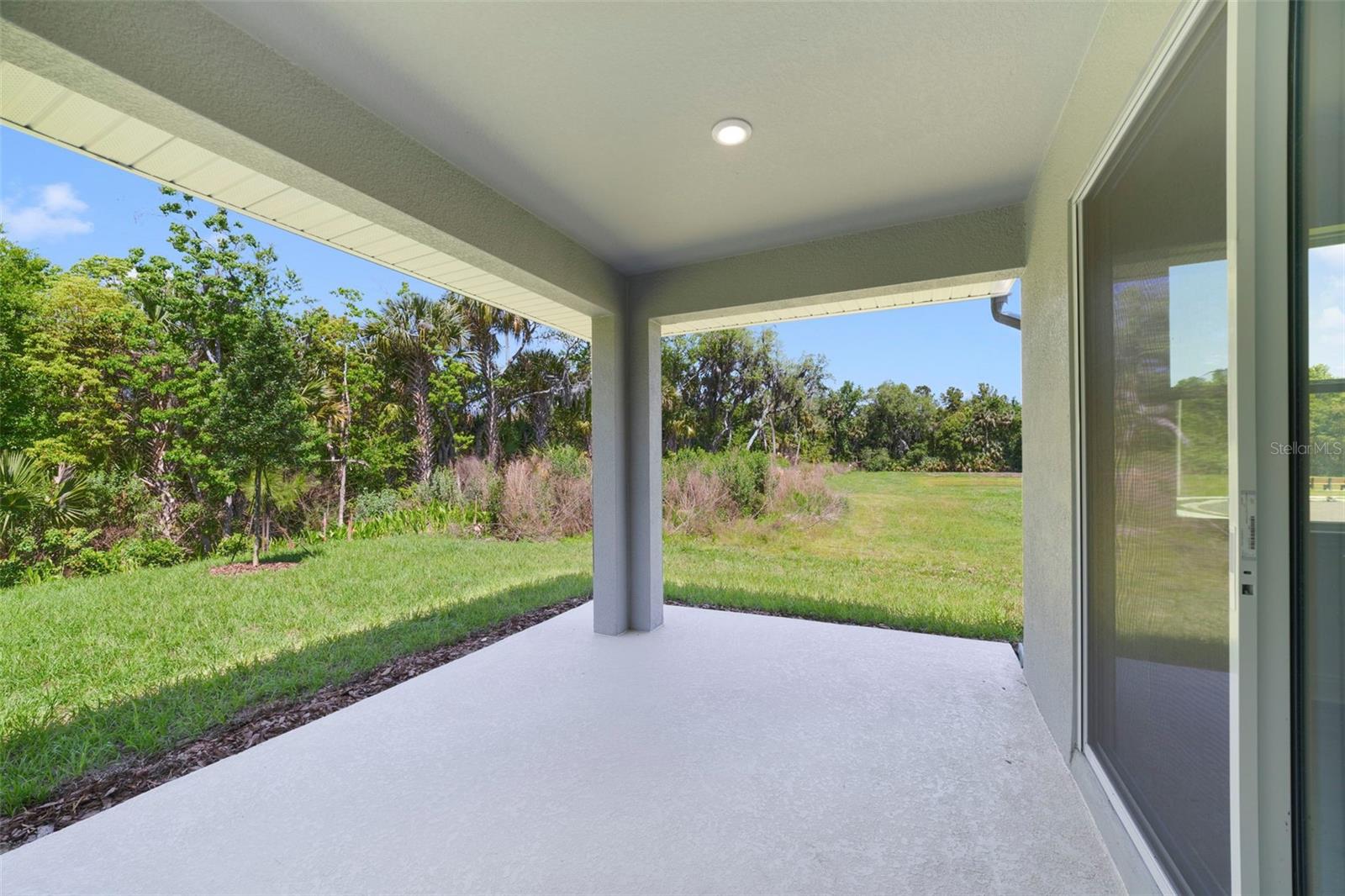 ESTATES AT LAKE JESUP NORTH - Residential