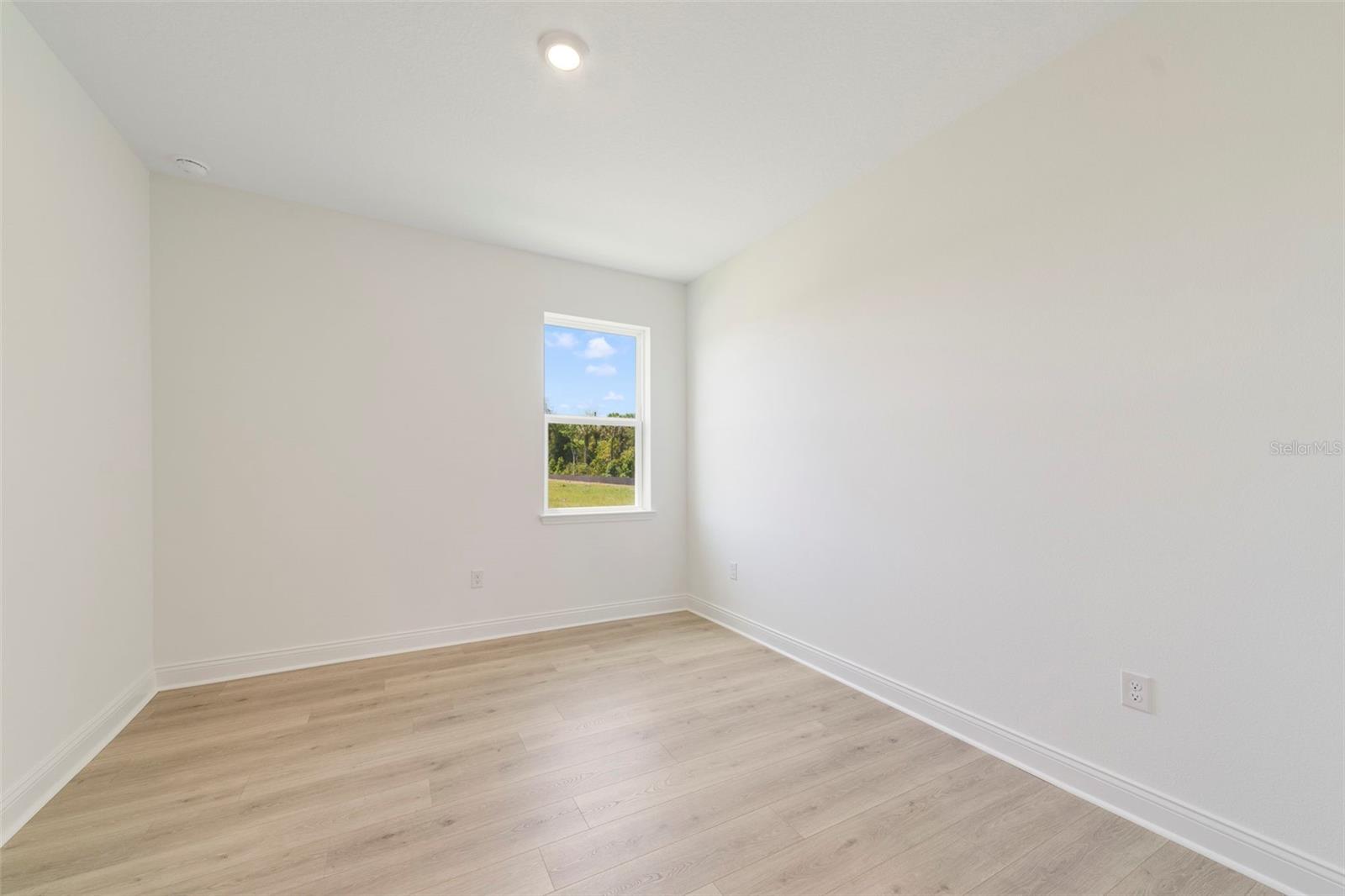 ESTATES AT LAKE JESUP NORTH - Residential