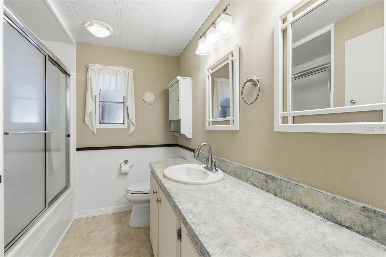 PALM HILL MOBILE HOME PARK UNREC - Residential