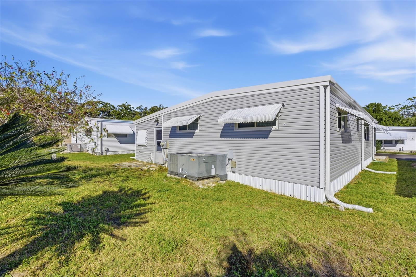 PALM HILL MOBILE HOME PARK UNREC - Residential