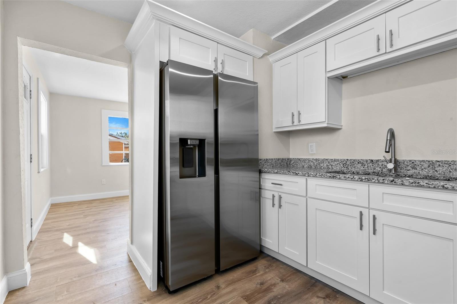 AVONDALE - Residential