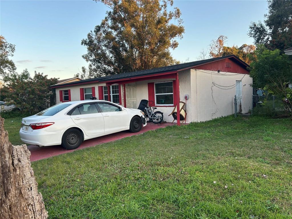 Photo of 5391 Botany Court, Orlando, FL 32811 (MLS # O6372856)