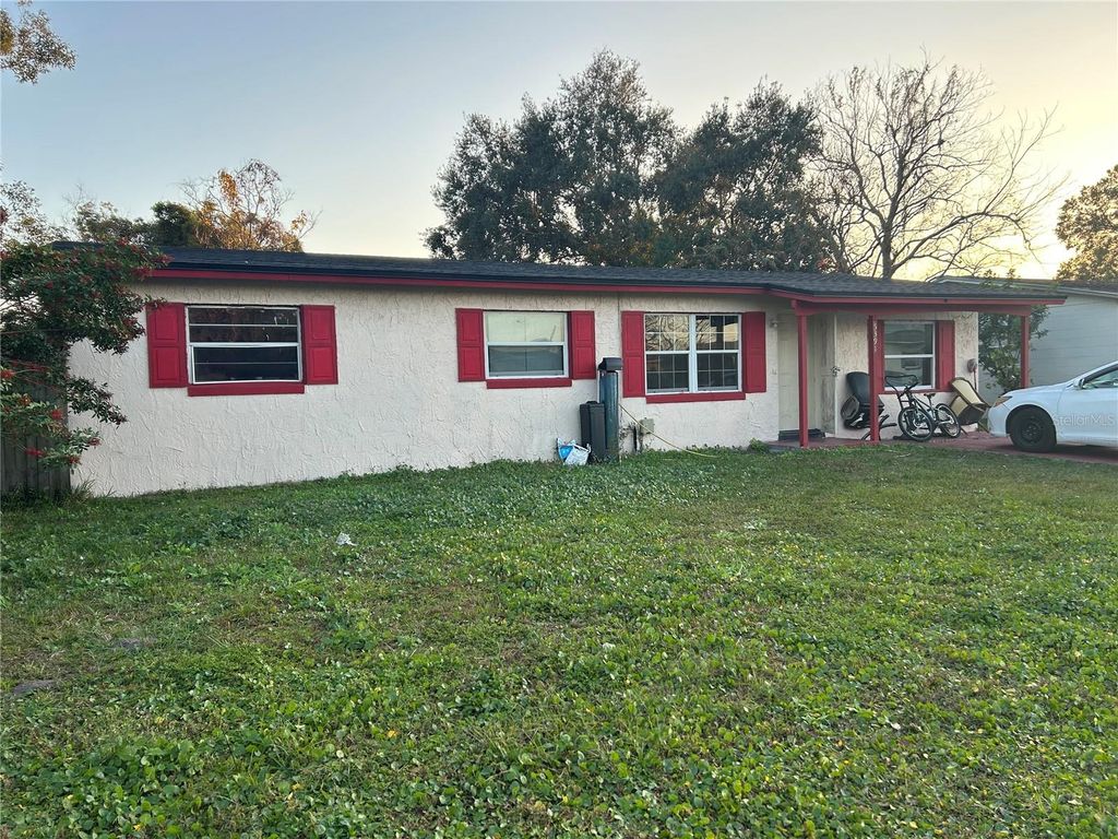 Photo of 5391 Botany Court, Orlando, FL 32811 (MLS # O6372856)