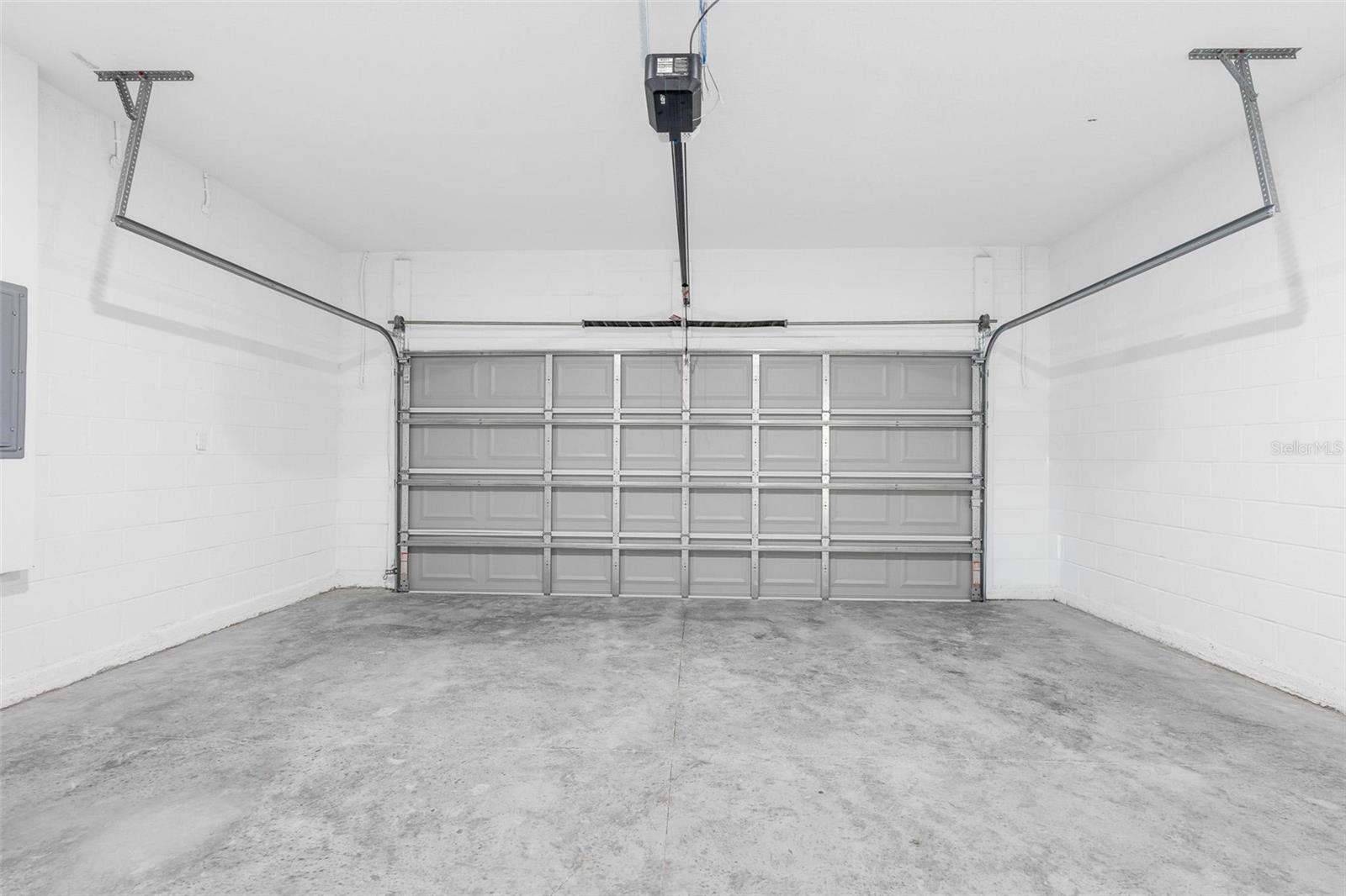 MARION OAKS UN 06 - Residential