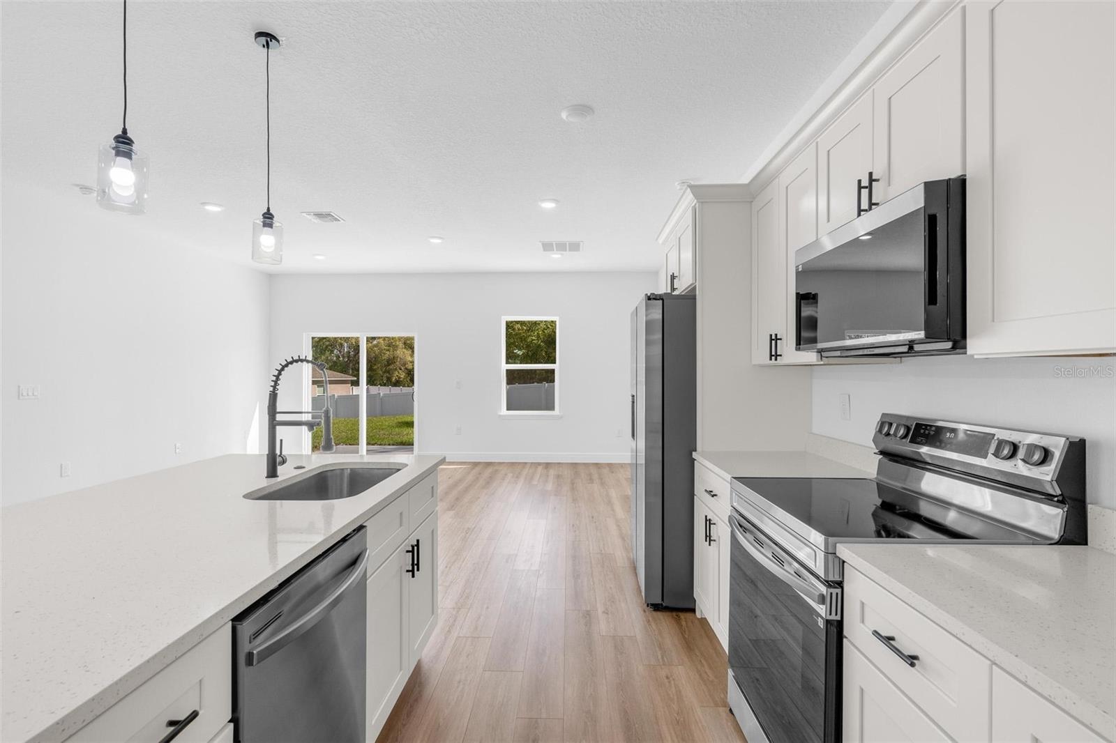 MARION OAKS UN 06 - Residential